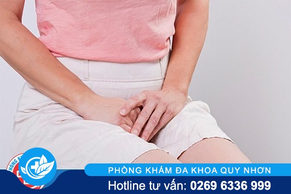 Tình trạng nổi mụn ở môi lớn, môi bé là bị bệnh gì?