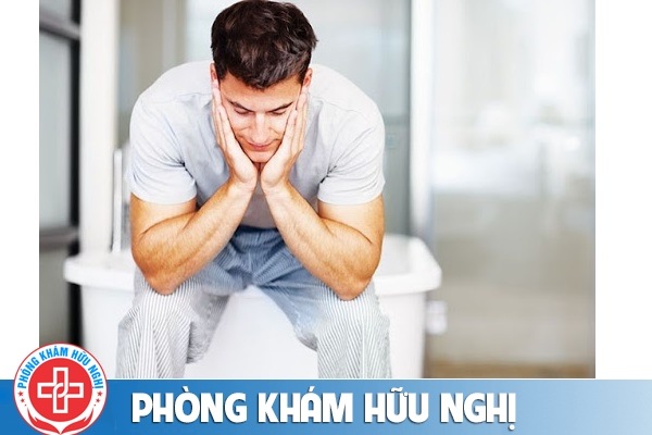 Tiểu són là gì? Tiểu són có nguy hiểm không?
