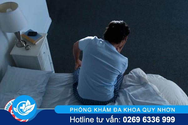 Dương vật đang cứng lại mềm khi quan hệ